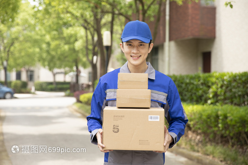 城市脈搏上的奔跑者 解析現代快遞員的派件配送服務